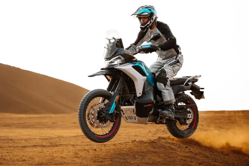 CFMoto 800 MTX